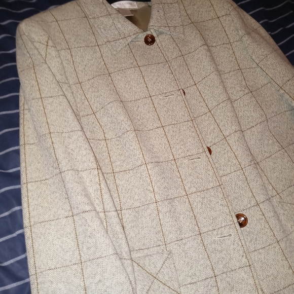 Casual Corner Blazer - Picture 3 of 3